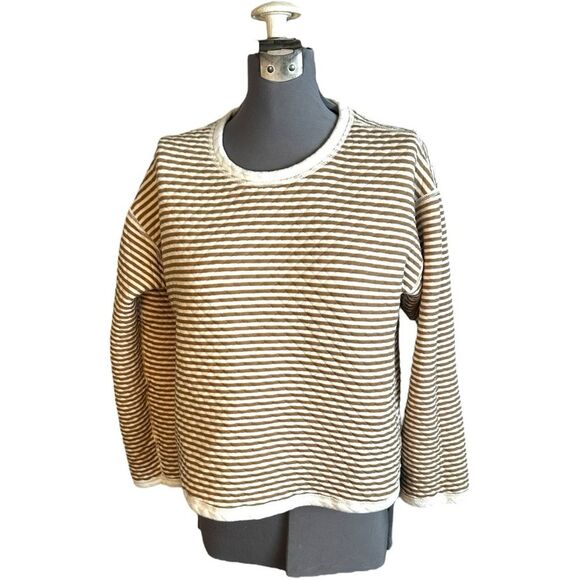 J.Crew Reversible Quilted Sweater cream and tan striped, Size small wardrobe - Picture 6 of 6